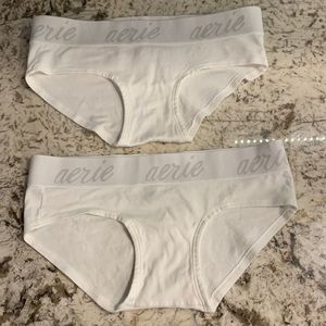 NWOT Aerie panties. Womens S. Set of 2.
